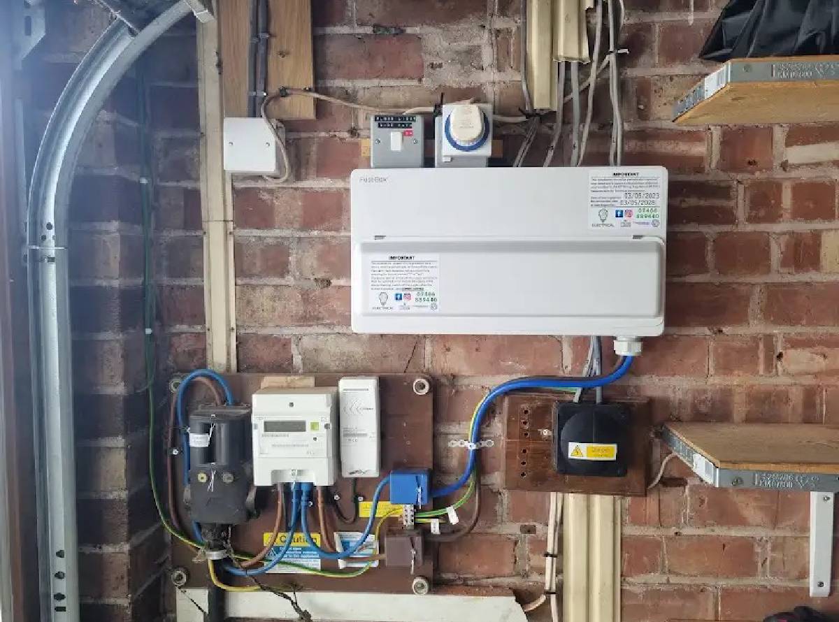 Electrician in Manchester